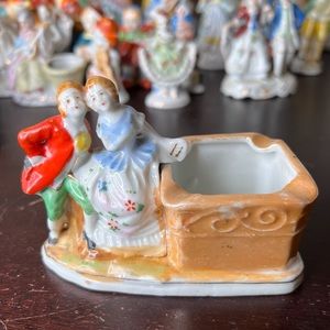 Vintage 1950’s Made in Japan Lusterware Ashtray, Colonial Couple, Victorian Styl
